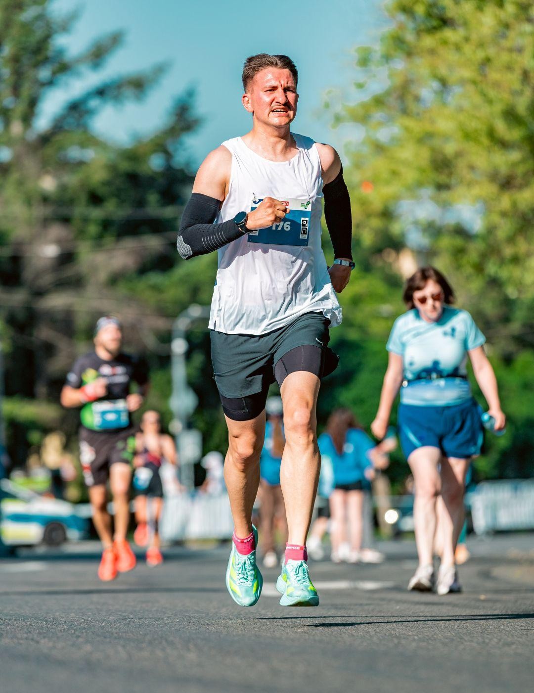 Efort maxim pe șosea la Cluj Running Festival